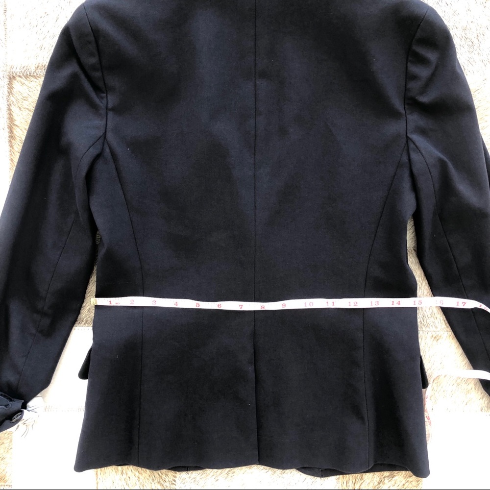 Theory fitted navy cotton blazer. Size 2. - Picture 11 of 11